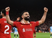 海星体育-萨拉赫在拜仁比赛中回归赛场，挺进下一轮引发热议！的简单介绍