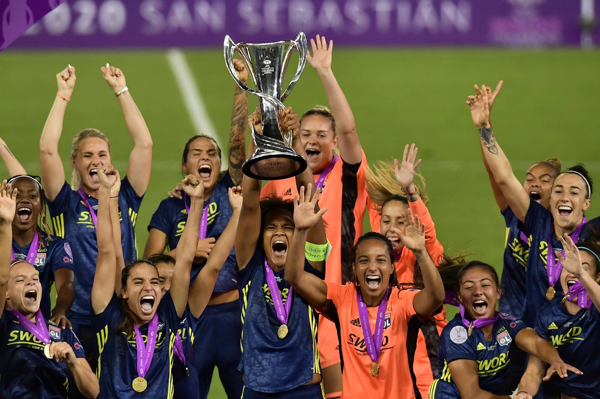 关于今晨里昂调整名单以备NBA总决赛，再遭质疑环节打磨，媒体盛赞，细节决定成败的信息